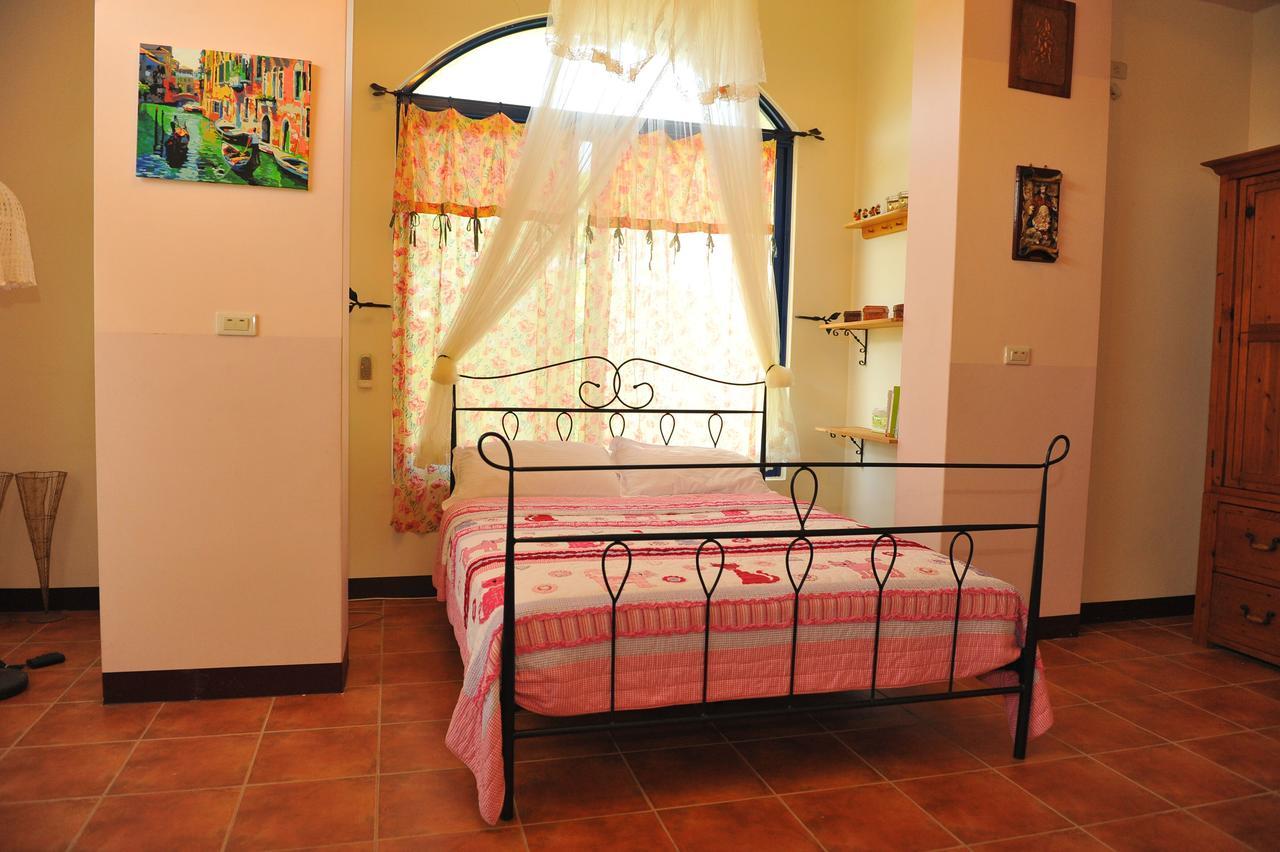 Tuscany Garden B&B Guanxi Bagian luar foto
