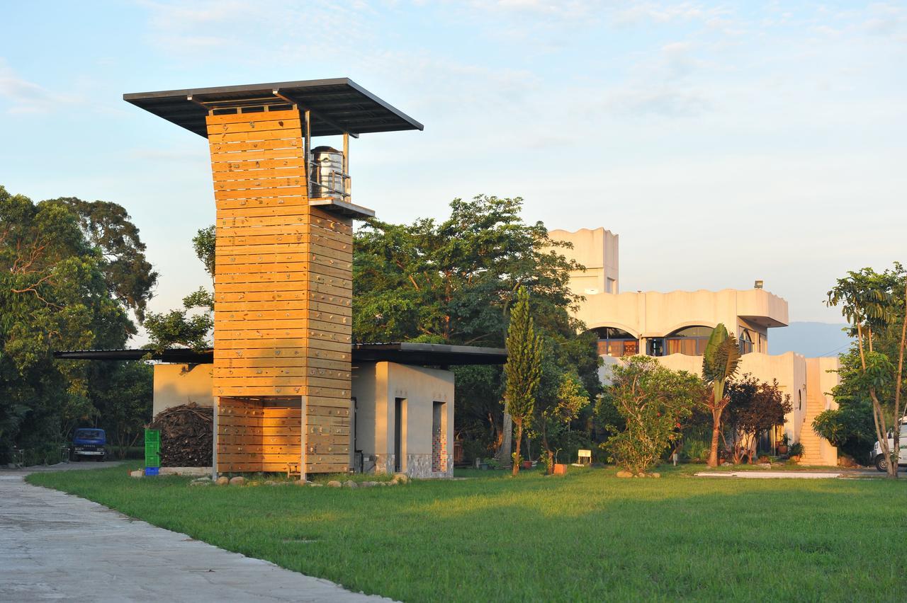 Tuscany Garden B&B Guanxi Bagian luar foto