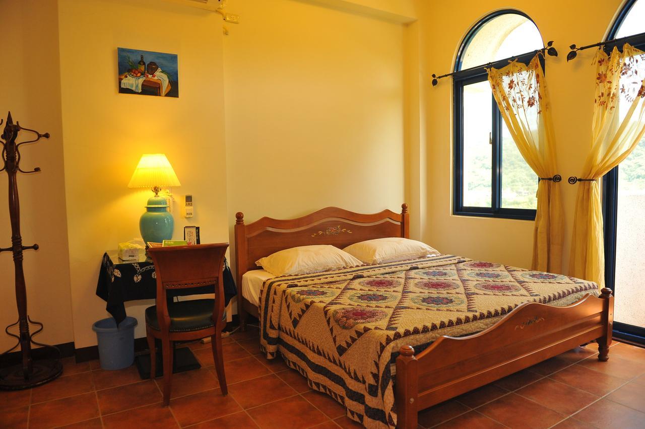 Tuscany Garden B&B Guanxi Bagian luar foto