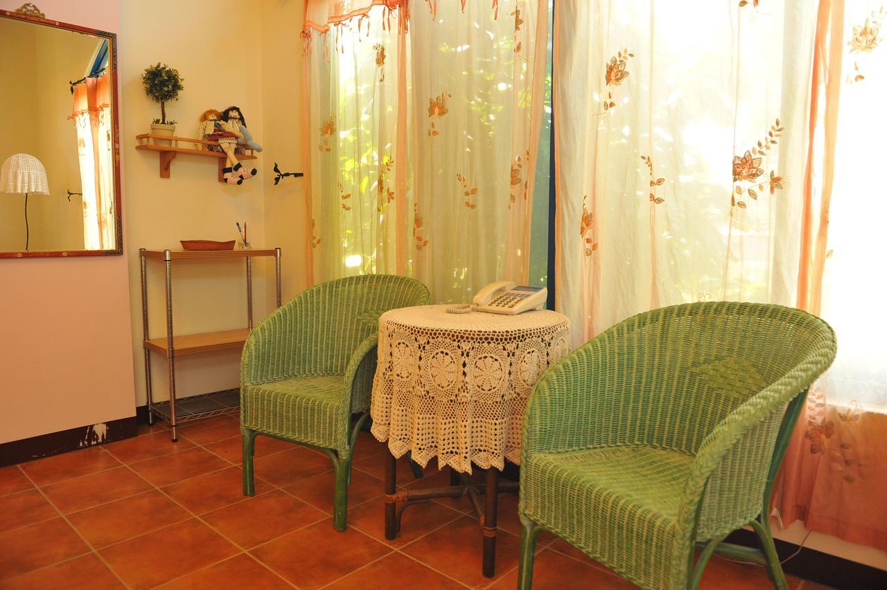 Tuscany Garden B&B Guanxi Bagian luar foto