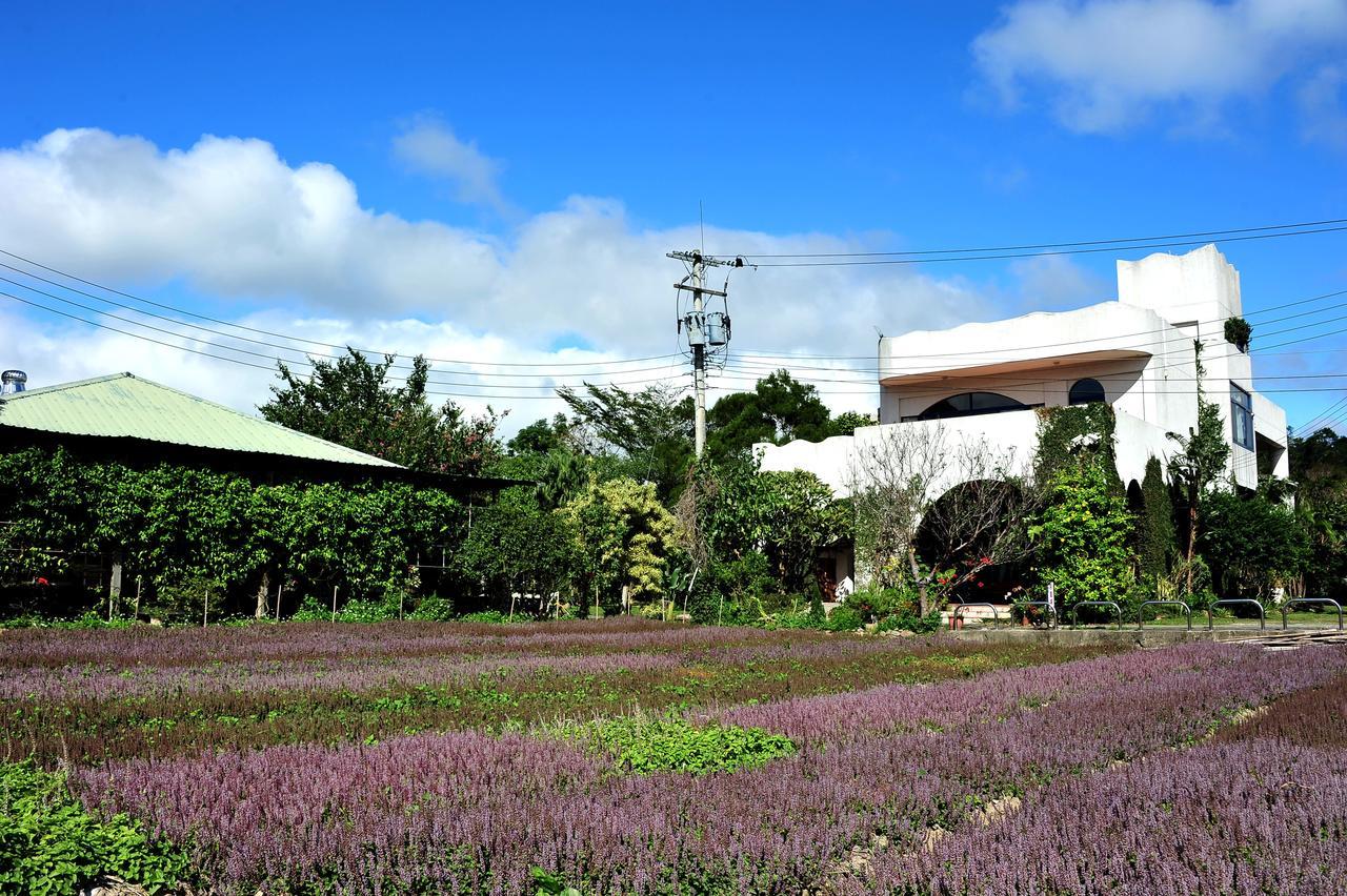 Tuscany Garden B&B Guanxi Bagian luar foto